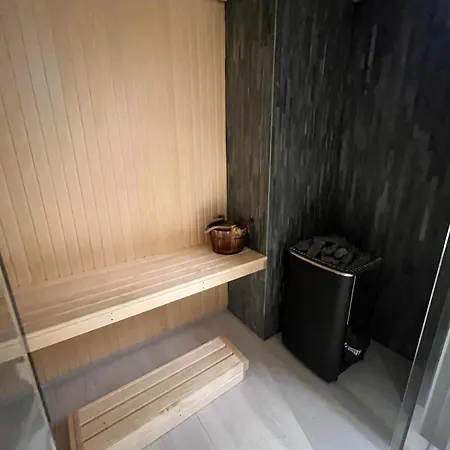Exclusive Fjord With View & Wood-fired Sauna *
